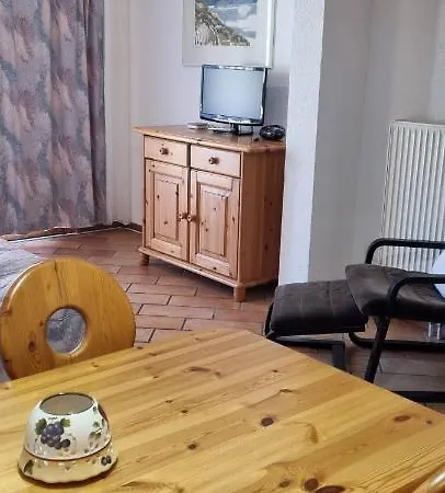 Castel Club Parc Apartment *