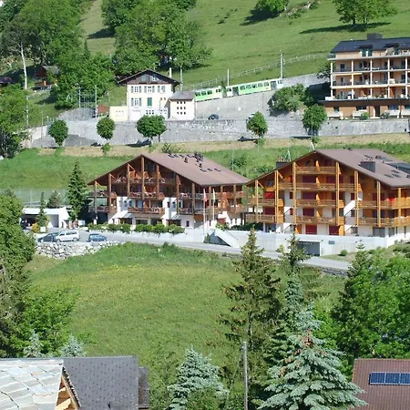 Castel Club Parc Apartment