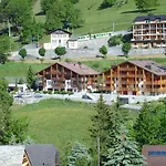 Castel Club Parc Apartamento