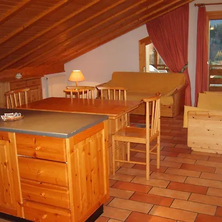 Castel Club Parc Apartment